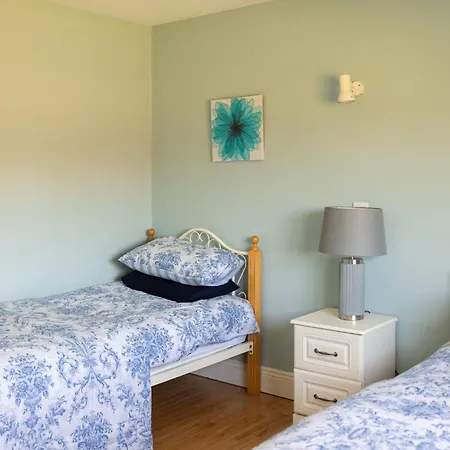 Loch View House In Loch Gowna * Lough Gowna