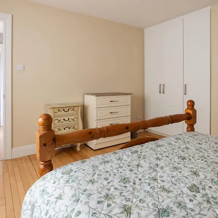 Loch View House In Loch Gowna Hébergement de vacances *